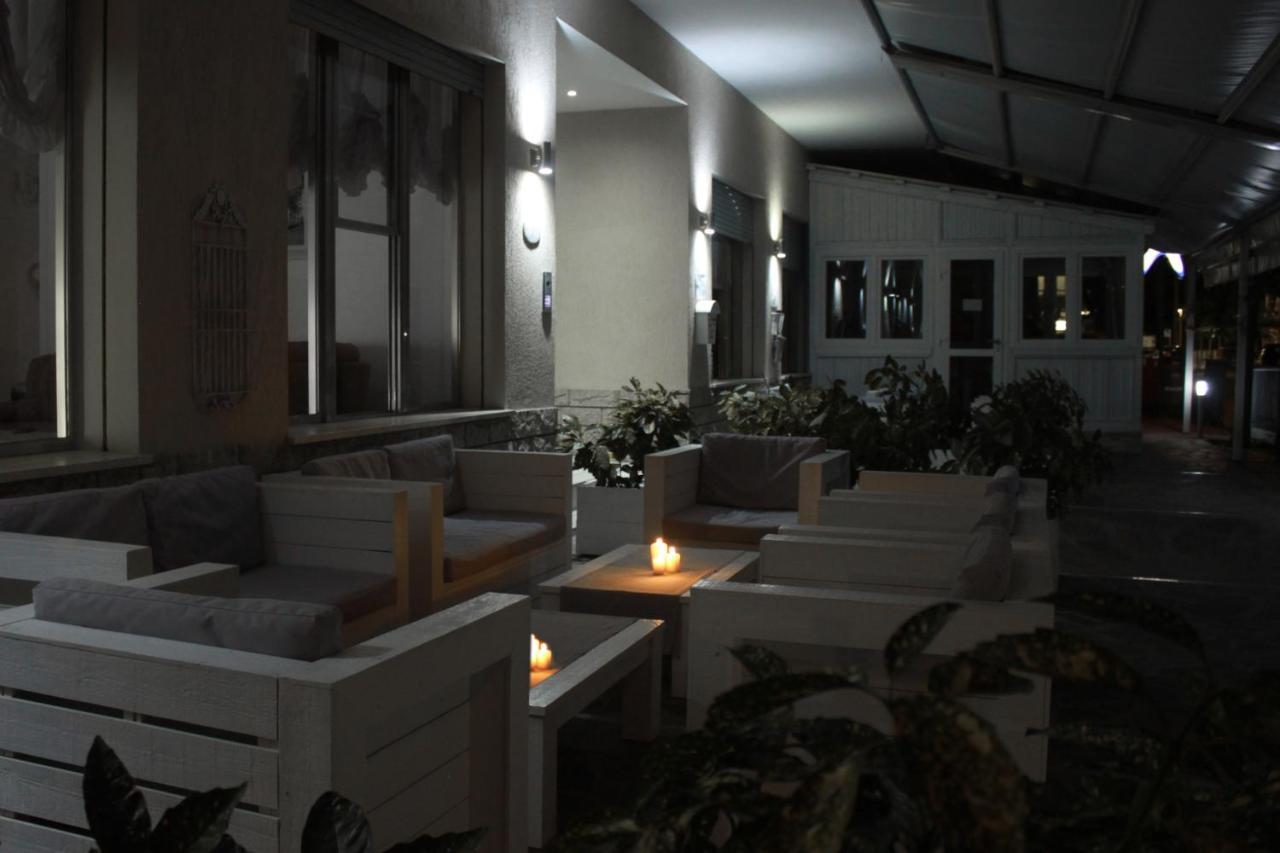 Hotel Garni Stella Marina Cervia Exterior foto